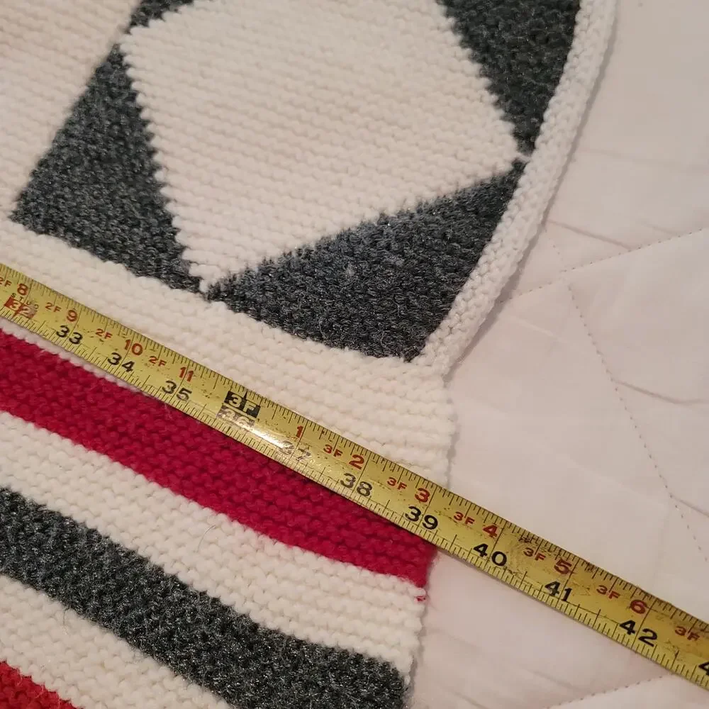 Cabin throw white red gray Geometric Afghan nautical PreOwned vintage